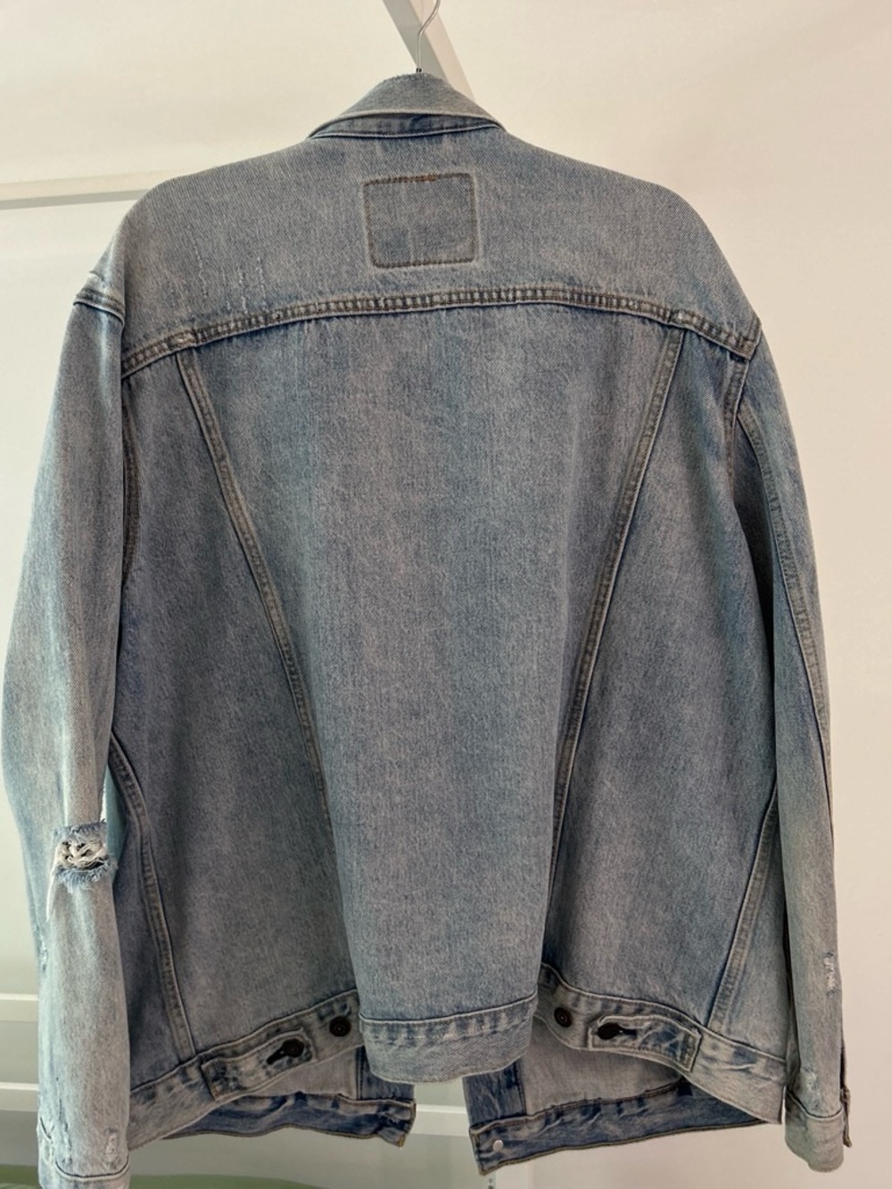Levi's Light Blue Denim Jacket - Picture 3 of 4
